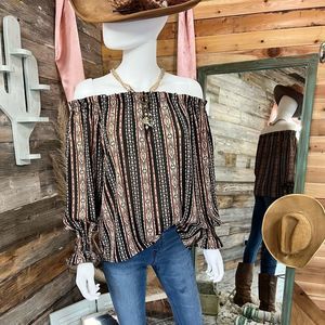 Boutique Brand Off The Shoulder Tribal Aztec Style Print Flowy Blouse Small 💗